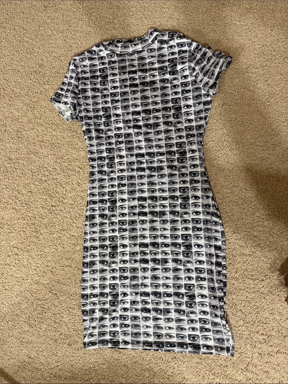 Fashion Nova Black & White Eye-Print Midi Dress